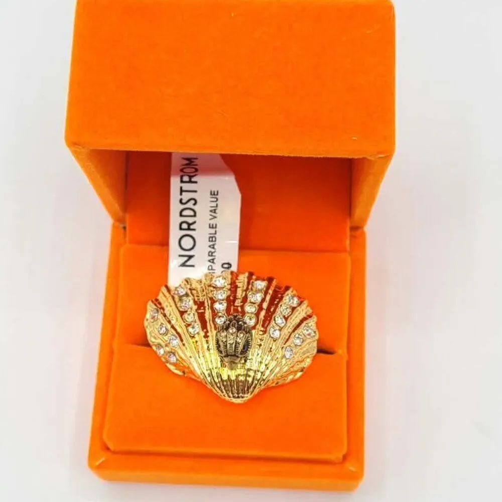 Kurt Geiger Gold Tone Shell Cocktail Ring size 7 NWT! NIB!
